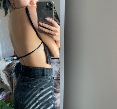 Lara Fraser OnlyFans Nacktbilder