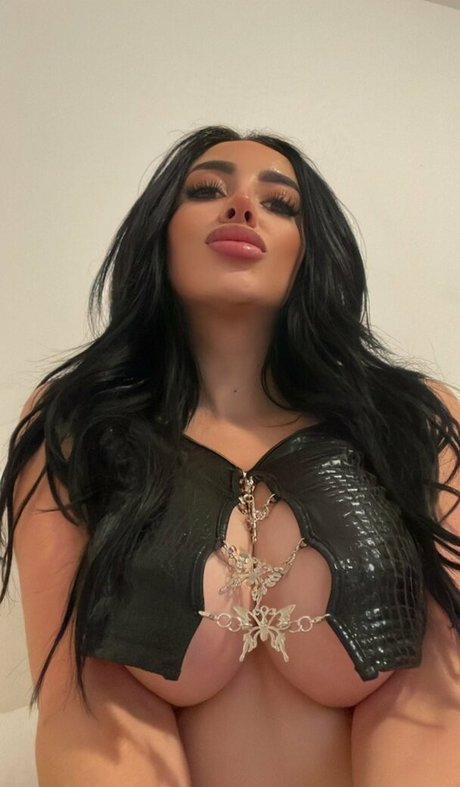 Frida Berridi Nackt auf OnlyFans