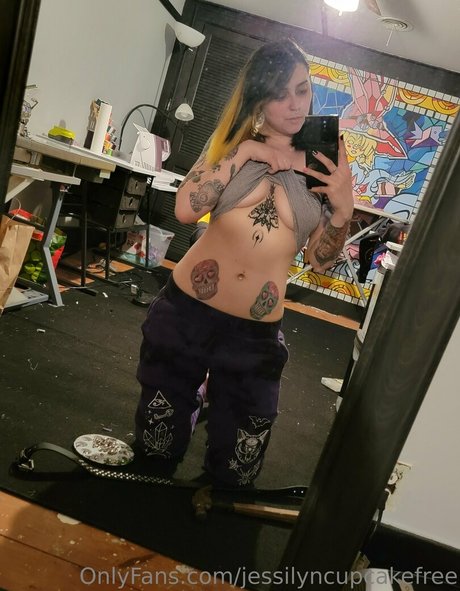 jessilyncupcakefree OnlyFans Nacktbilder geleakt