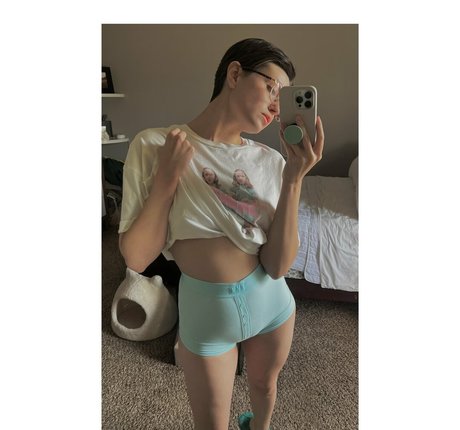 Girl On Cinema Nacktbilder von OnlyFans