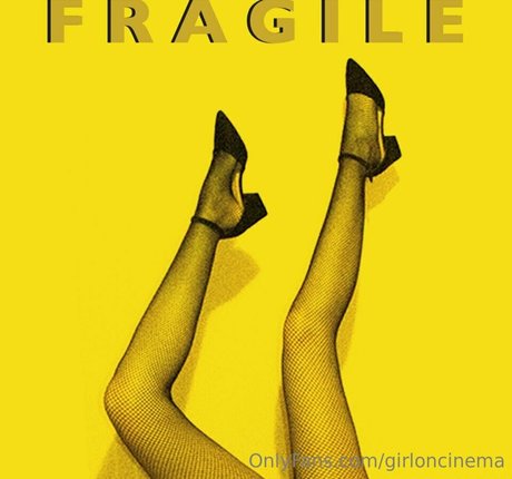 Girl On Cinema Sex auf OnlyFans