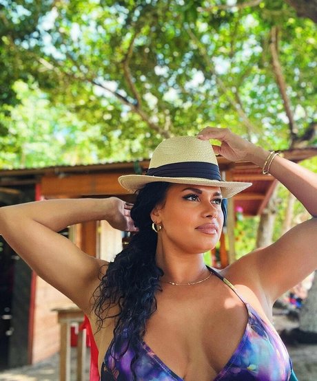 Joy Taylor Profilbild