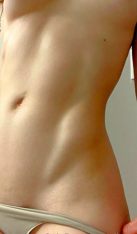 Ella Bucio OnlyFans Bilder