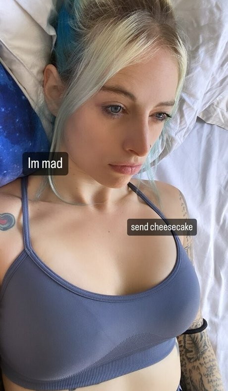 Giulia Henne Heiße OnlyFans Inhalte