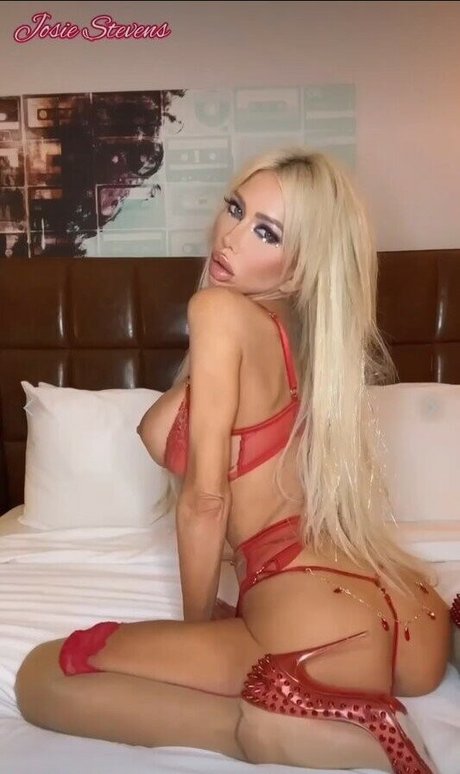 Josie Stevens OnlyFans Arsch Leak