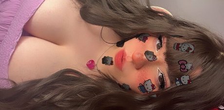 SoftBaby OnlyFans-Model