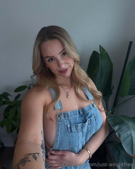 just wingitfree Leaks von OnlyFans