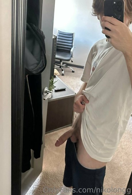 nikolongg OnlyFans