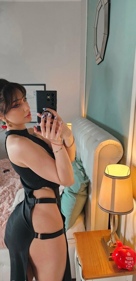 averymia Nackt OnlyFans Porn