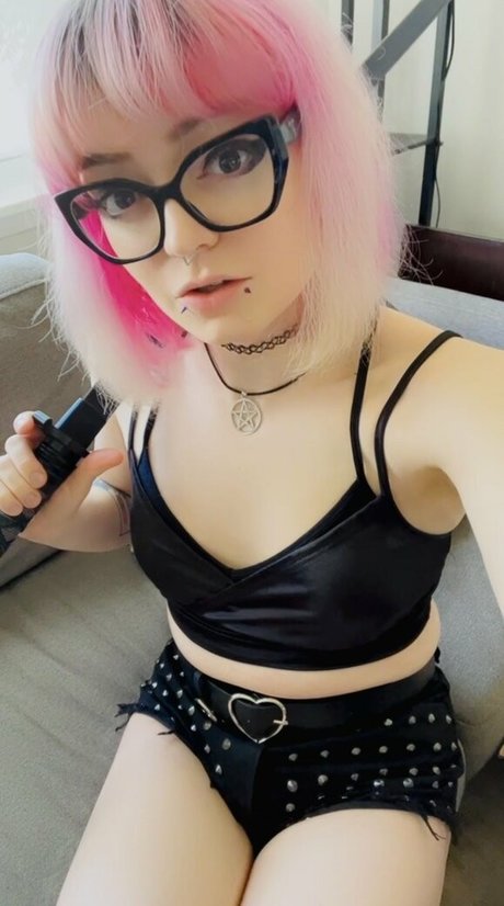 Ninehydras OnlyFans Leak