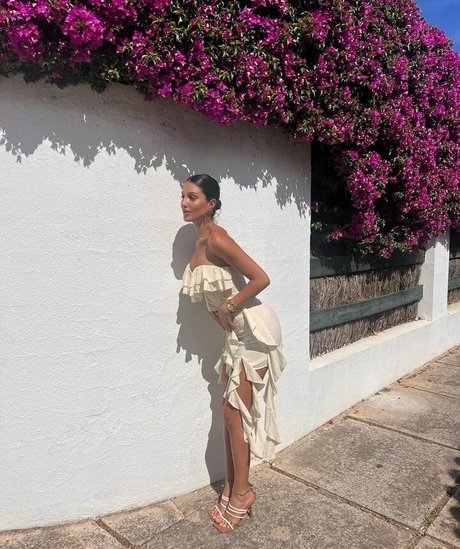 Tania Medina OnlyFans nackte Brüste