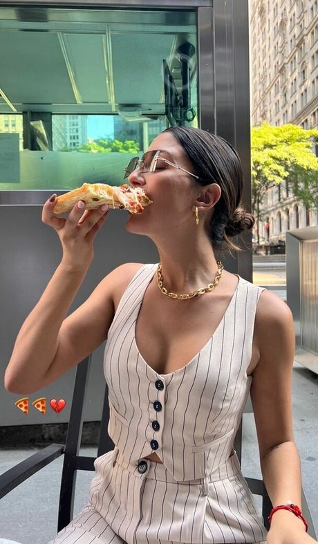 Tania Medina Oben ohne OnlyFans