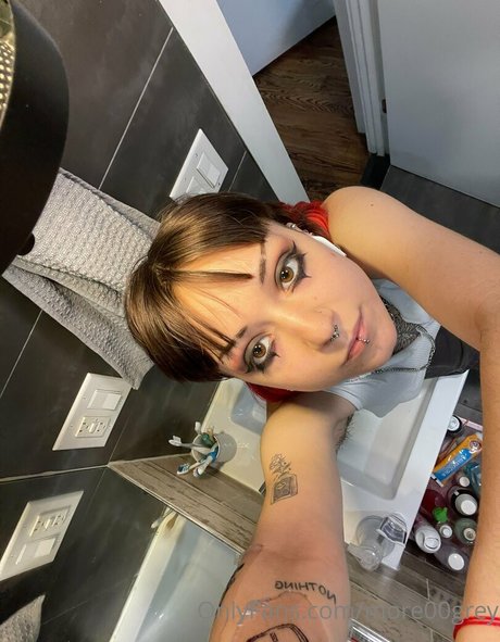 more00grey Nacktbilder von OnlyFans geleakt