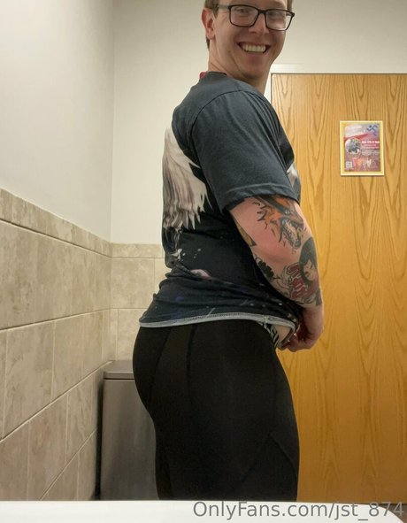 jst 874 OnlyFans-Leaks