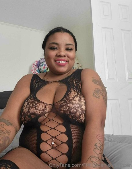 bigbootylatinamx Titten OnlyFans