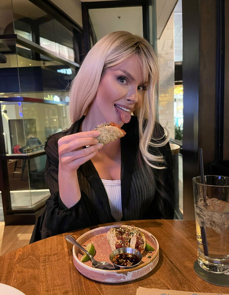 missquartz OnlyFans-Leaks