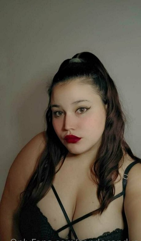 candecandys OnlyFans Model Fotos