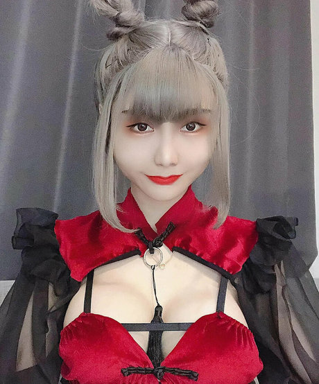 valentine8 official OnlyFans Bilder