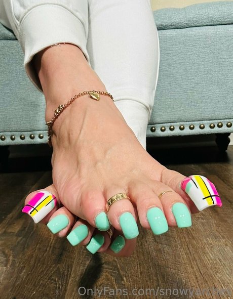 snowyarches OnlyFans OnlyFans