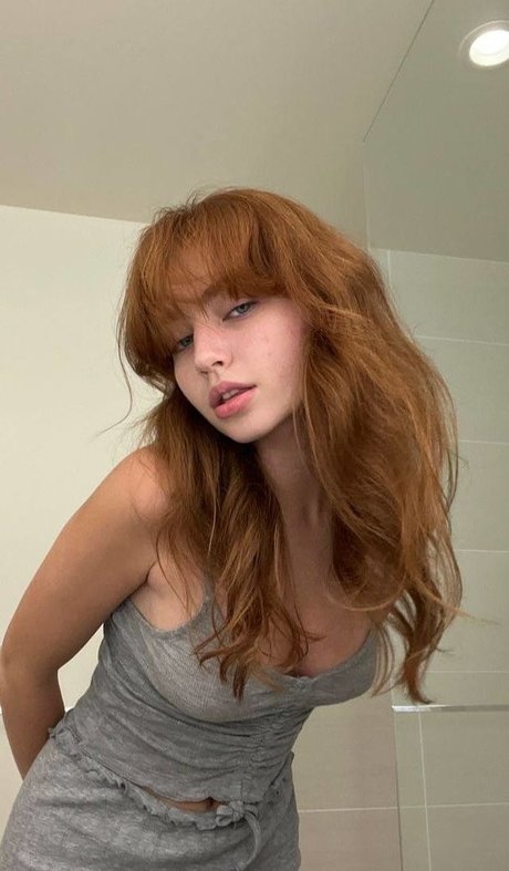 Renata Valliulina OnlyFans Nacktbilder