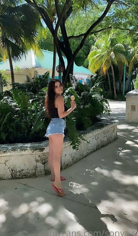 sonyav Oben ohne OnlyFans