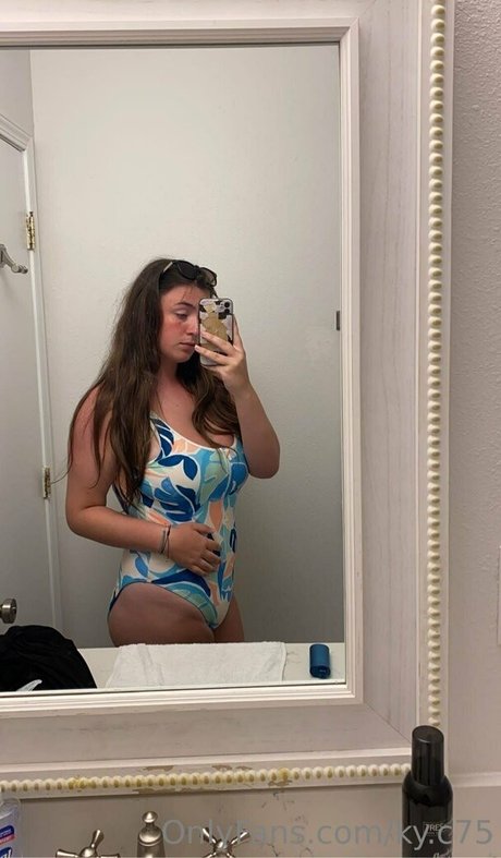 ky c75 Nacktbilder von OnlyFans geleakt