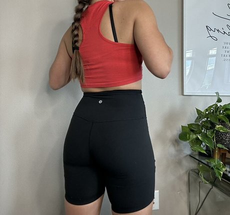 Avia Butler OnlyFans-Bilder geleakt