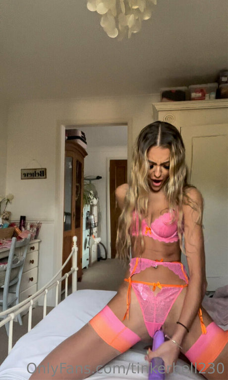 tinkerbell230 OnlyFans Sex Leak