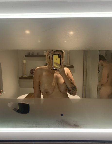 ccesca Nacktbilder von OnlyFans geleakt