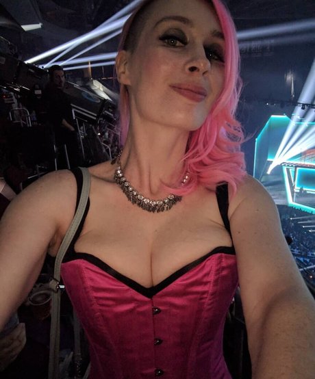 milf-ehefrau nur fans Kunst nackt Porträt