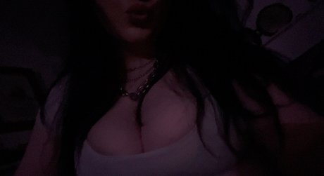 Angelinuhz Nacktbilder von OnlyFans geleakt