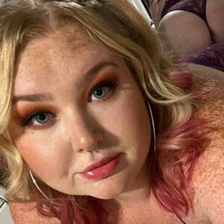 Kait Freckles Leaked OnlyFans Bilder