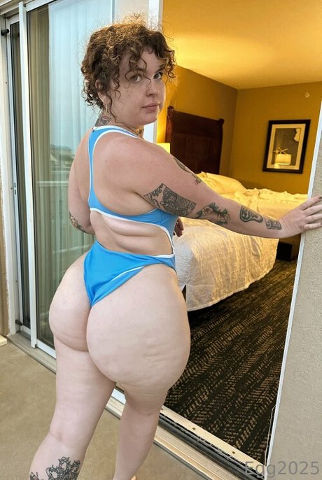 Egg2025 Porn OnlyFans Leak