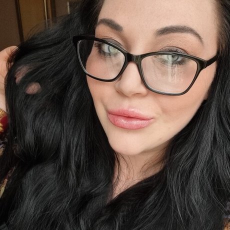 Harmony reigns OnlyFans Pornografie