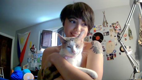 Shea Briar Kostenlose OnlyFans-Pornos