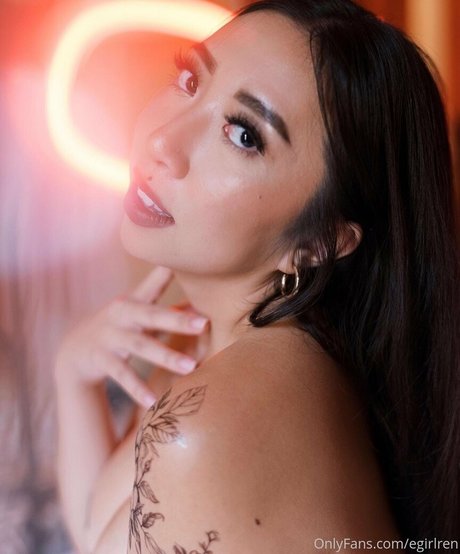 egirlren OnlyFans Pornografie