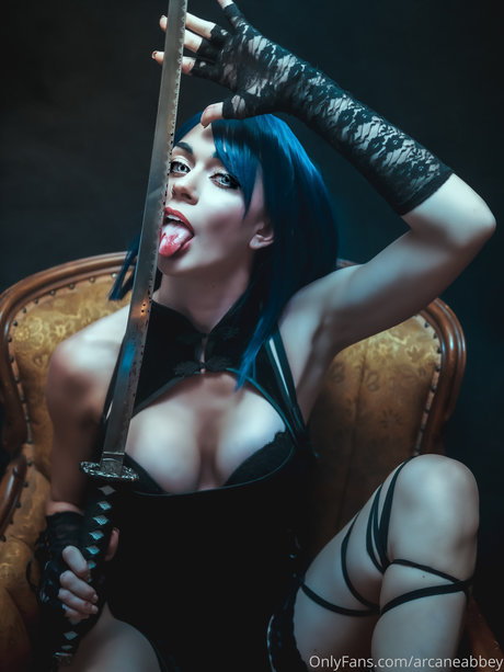 Arcane Abbey Leaks von OnlyFans