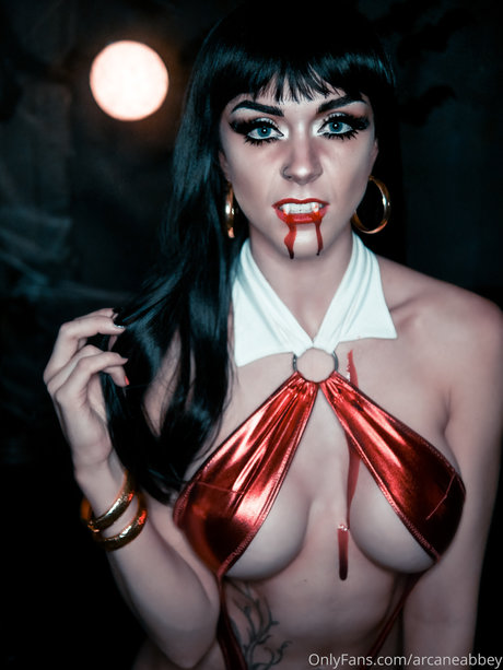 Arcane Abbey Oben ohne OnlyFans