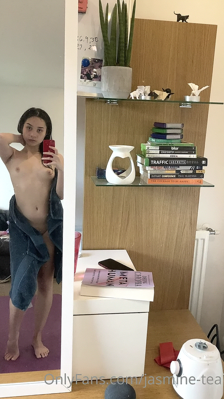 JasmineTea OnlyFans Sex Leak