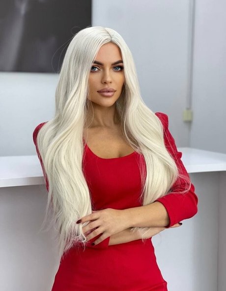 Ula x Nackt auf OnlyFans Leak