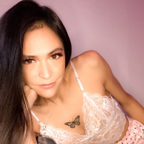 Rainin Falls_ OnlyFans