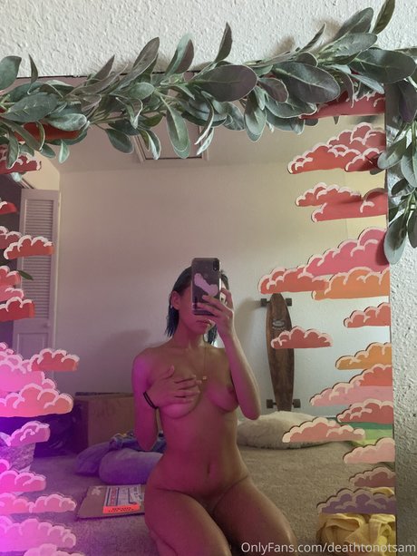 thisbicthdied Leaked OnlyFans Nacktbilder