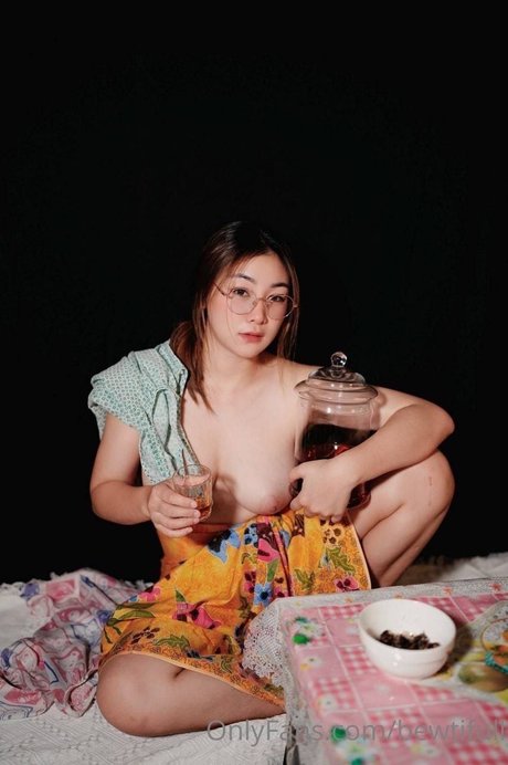 Bewtifull OnlyFans Arsch Leak