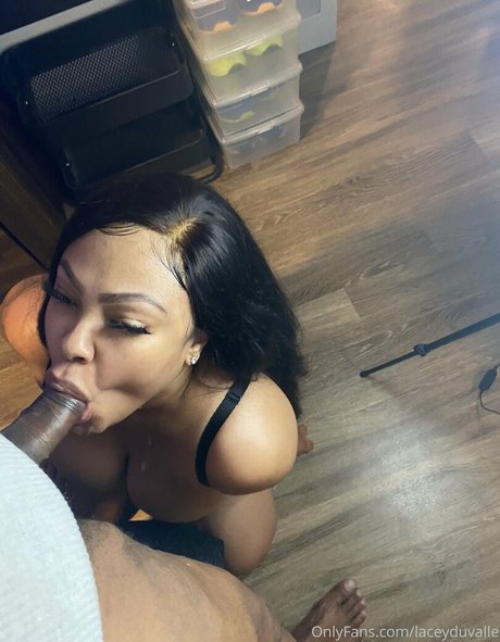 Lacey Duvalle Nacktbilder von OnlyFans