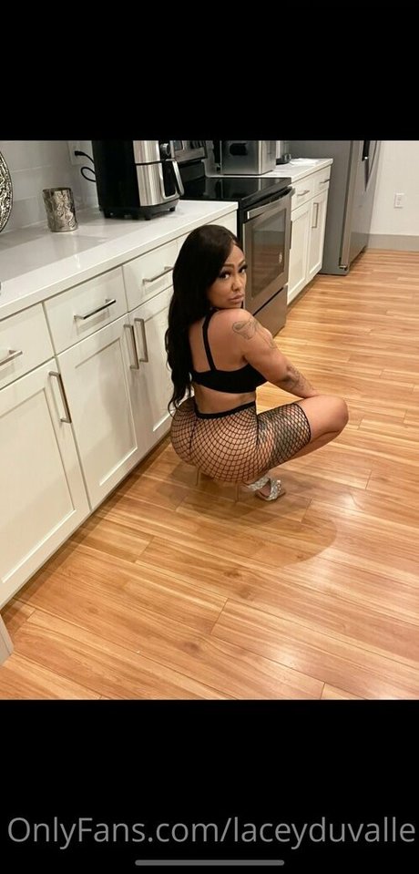 Lacey Duvalle Leaks von OnlyFans