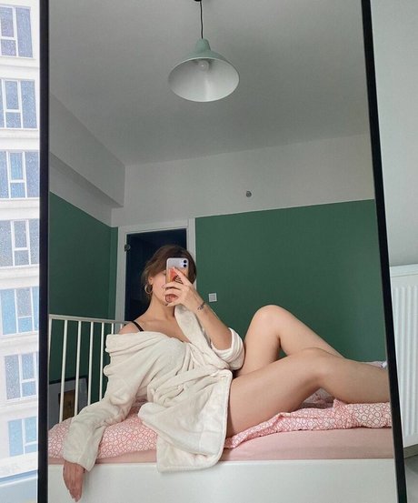 Buse yilmaz Nacktbilder geleakt OnlyFans