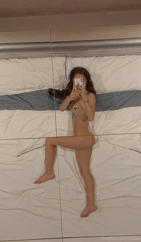 Itstatt Nacktbilder von OnlyFans