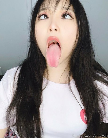 Ambiiyah NurlyFans-Pornos