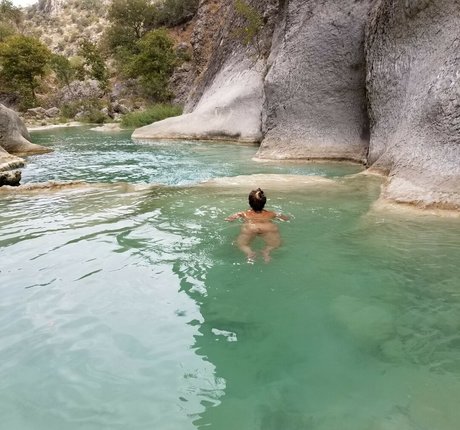 Summers VonHesse OnlyFans explizite Inhalte