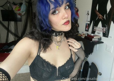 Scenemilf Profilbild